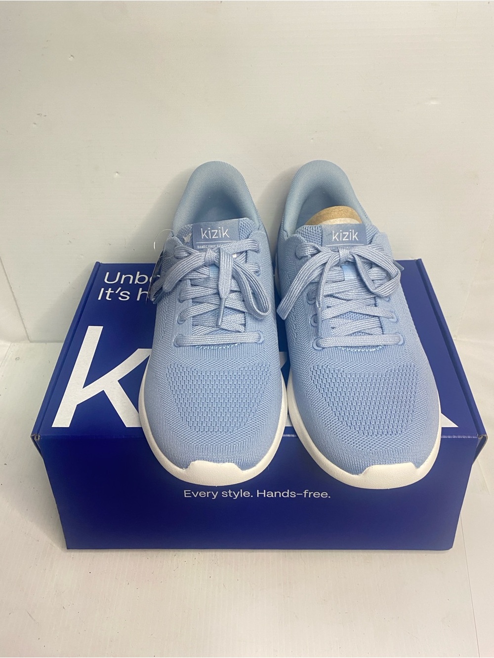 Kizik Women's 8.5 Athletic Sneakers - Light Blue - Picture 3 of 7